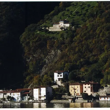 Nyaraló Le Tre Isole