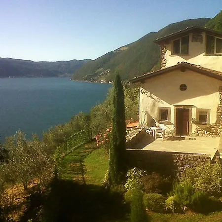 Nyaraló Le Tre Isole Parzanica